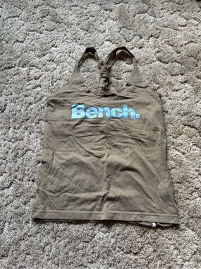 2/$25 🏴‍☠️ Bench Olive Green Knotted Back Tank top